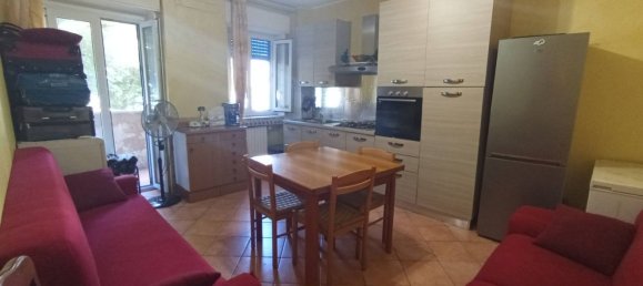 Квартира с 3 комнатами в Чинизелло Бальсамо, Италия № 287564 4