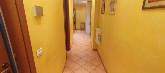 Квартира с 3 комнатами в Чинизелло Бальсамо, Италия № 287564 9