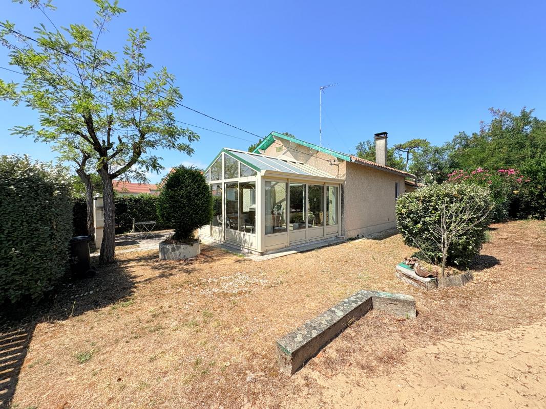 2 chambres Maison à Charente-Maritime, France No. 307305