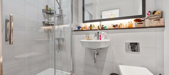 2 bedrooms Apartment in London, United Kingdom No. 12513 8