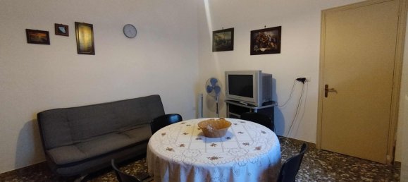 Дом с 6 комнатами в Ugento, Италия № 61910 3