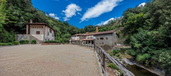 25 Schlafzimmer Haus in Loro Ciuffenna, Italy, Nr. 257819 46