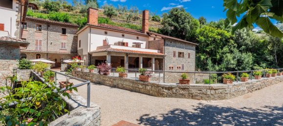 25 Schlafzimmer Haus in Loro Ciuffenna, Italy, Nr. 257819 18