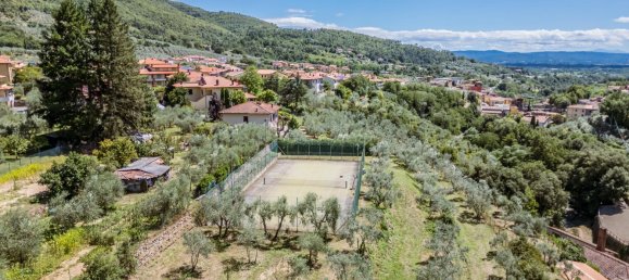 25 Schlafzimmer Haus in Loro Ciuffenna, Italy, Nr. 257819 43