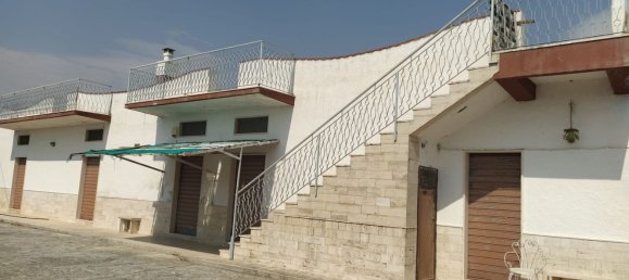 Casa de 4 dormitorios en Manfredonia, Italy No. 353707 3