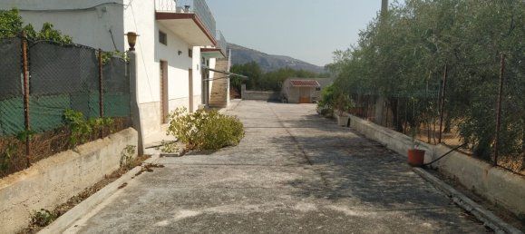 Casa de 4 dormitorios en Manfredonia, Italy No. 353707 4