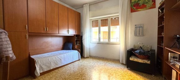 3 rooms Apartment in Marano di Napoli, Italy No. 31068 10