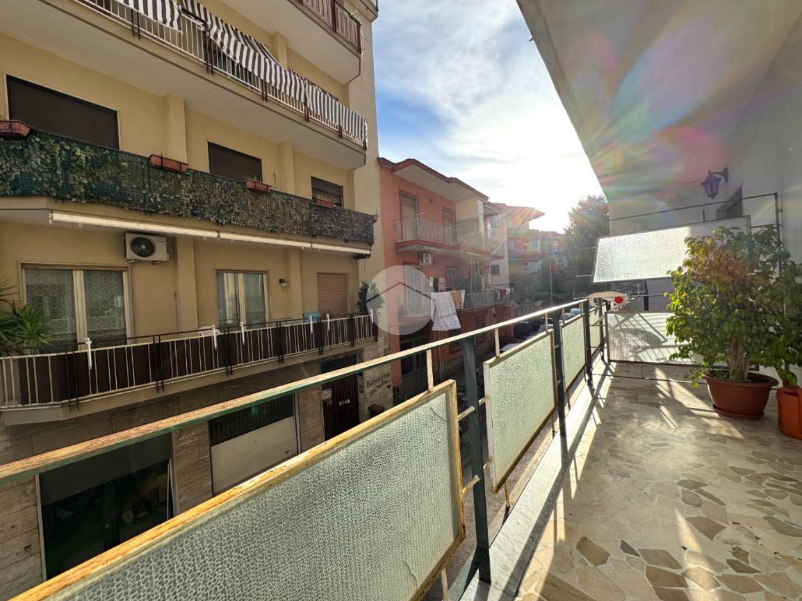 3 rooms Apartment in Marano di Napoli, Italy No. 31068