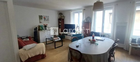 Apartamento de 2 dormitorios en Etaples, France No. 237399 2