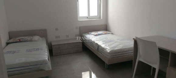 3 bedrooms Apartment in Mellieha, Malta No. 7842 5