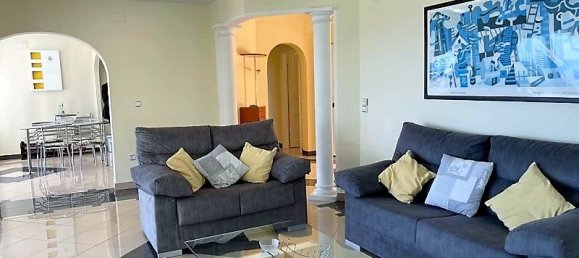 3 bedrooms Villa in Calpe, Spain No. 4349 10