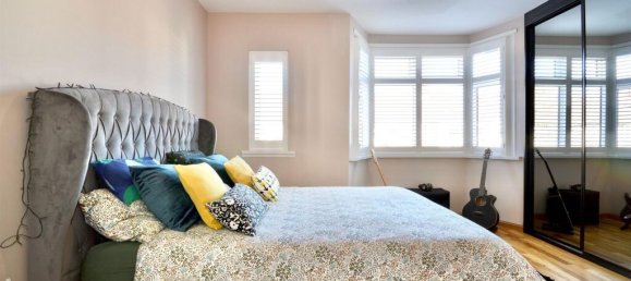 2 bedrooms Commercial property in East Ham, United Kingdom No. 4131 13