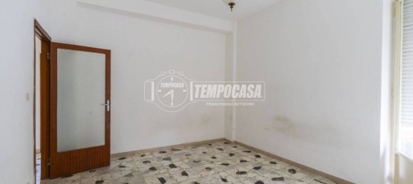 2 bedrooms Apartment in Macerata, Italy No. 108196 2