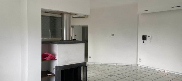 3-salle Penthouse à Ottaviano, Italy No. 109640 2