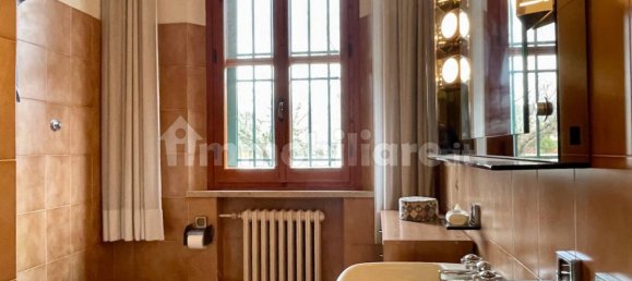 4 bedrooms House in San Miniato, Italy No. 13332 8