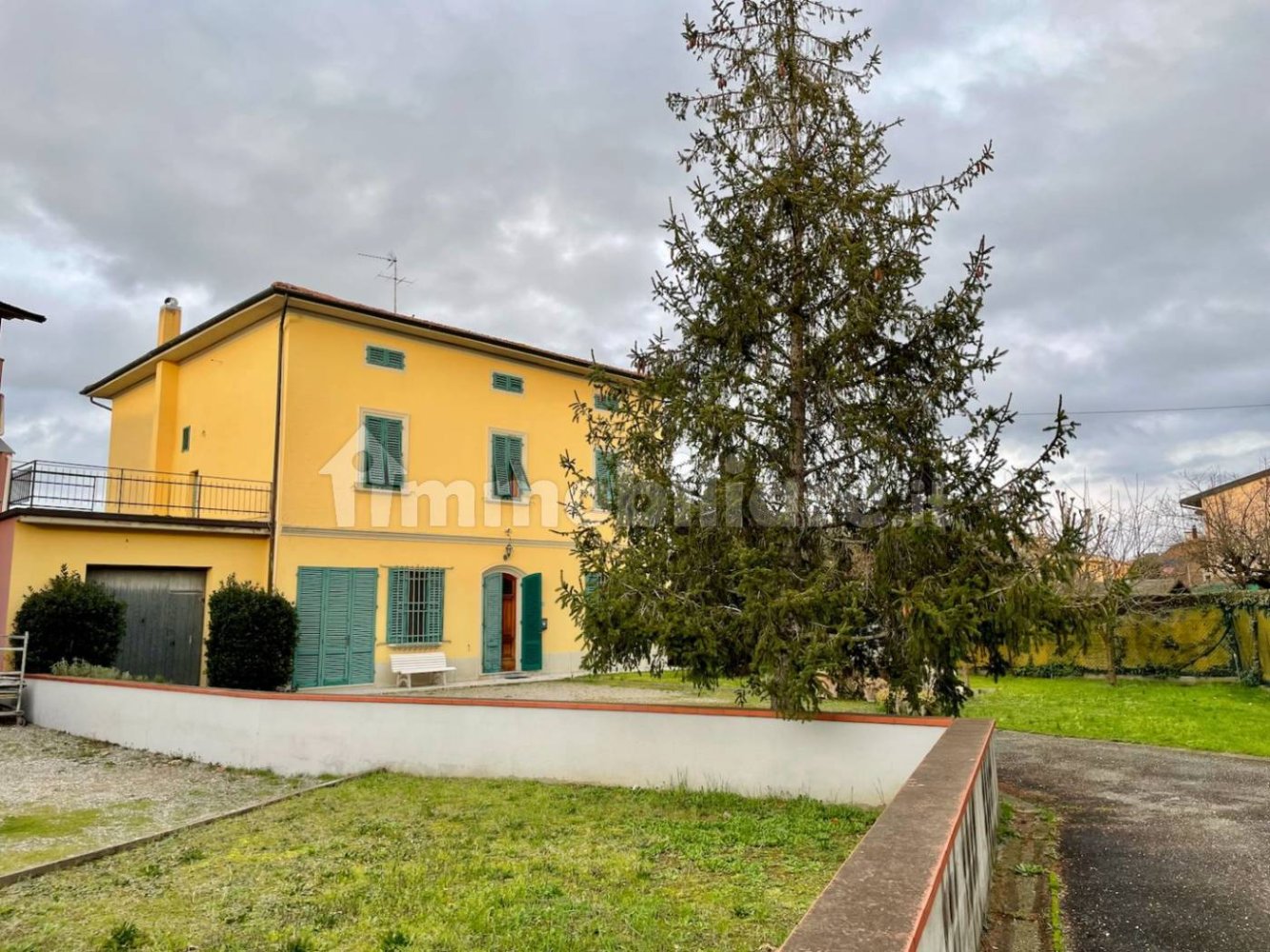 4 bedrooms House in San Miniato, Italy No. 13332