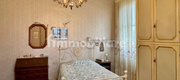 4 bedrooms House in San Miniato, Italy No. 13332 16