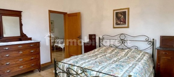 4 bedrooms House in San Miniato, Italy No. 13332 38