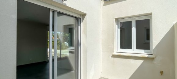 3 Schlafzimmer Haus in Breuillet, France, Nr. 104905 6