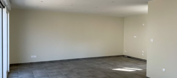 3 Schlafzimmer Haus in Breuillet, France, Nr. 104905 4