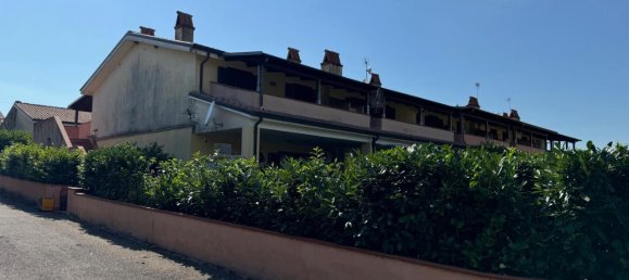 3 rooms Apartment in Montecastrilli, Italy No. 67235 21