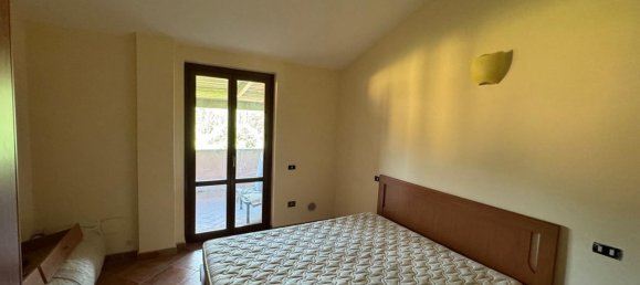 3 rooms Apartment in Montecastrilli, Italy No. 67235 24