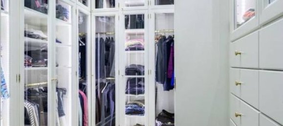 2 bedrooms Apartment in Milan, Italy No. 241268 10