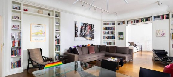 2 bedrooms Apartment in Milan, Italy No. 241268 2