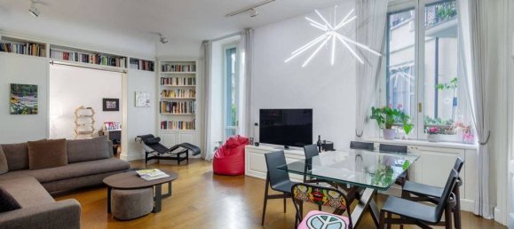2 bedrooms Apartment in Milan, Italy No. 241268 3