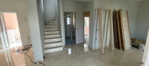 6 bedrooms Property in Corfu, Greece No. 3248 8