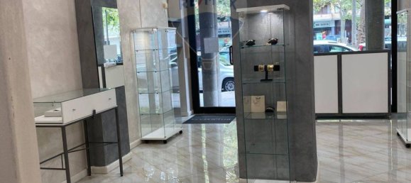 50m² Commercial property in Turin, Italy No. 295334 18