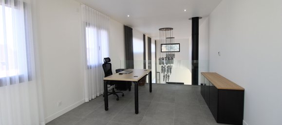 Casa de 5 dormitorios en Saint-Gervais-la-Foret, France No. 229712 12