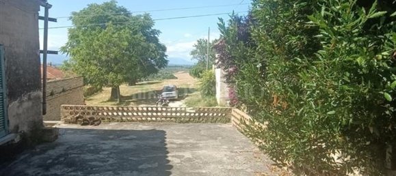  Land in Spoltore, Italy No. 319733 10