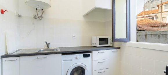 6 bedrooms Building in Porto, Portugal No. 112360 5