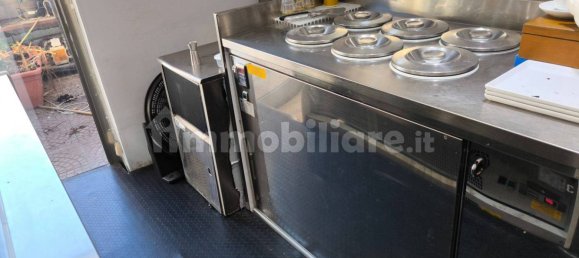 Propiedad comercial de 2 habitaciónes en Messina, Italy No. 252115 17