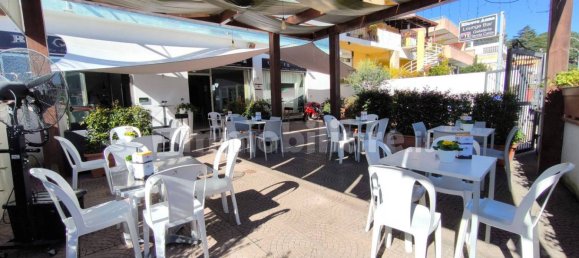 Propiedad comercial de 2 habitaciónes en Messina, Italy No. 252115 11