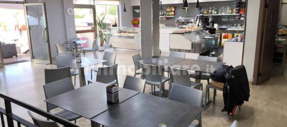 Propiedad comercial de 2 habitaciónes en Messina, Italy No. 252115 5