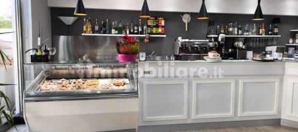 Propiedad comercial de 2 habitaciónes en Messina, Italy No. 252115 2