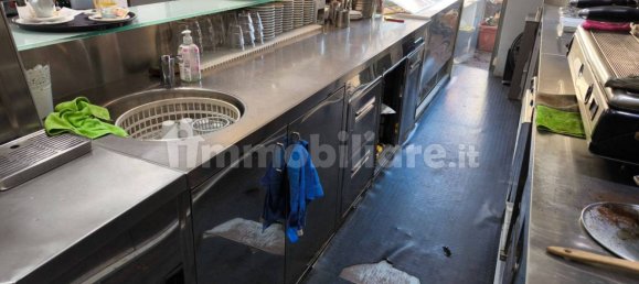 Propiedad comercial de 2 habitaciónes en Messina, Italy No. 252115 16