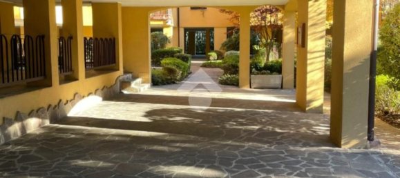 Gewerbliche Immobilie in Monza, Italy 89m², Nr. 338375 3