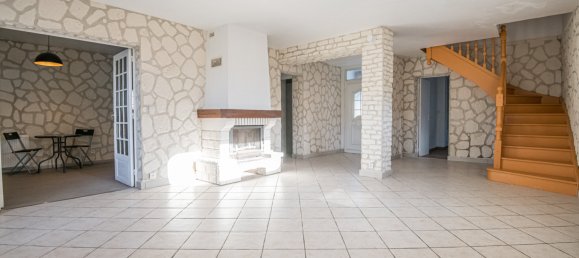 5 Schlafzimmer Haus in Essonne, France, Nr. 166604 2