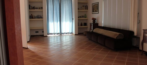3 bedrooms House in Grottammare, Italy No. 127602 39