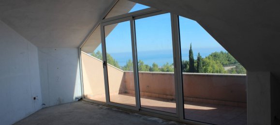 3 bedrooms House in Grottammare, Italy No. 127602 20