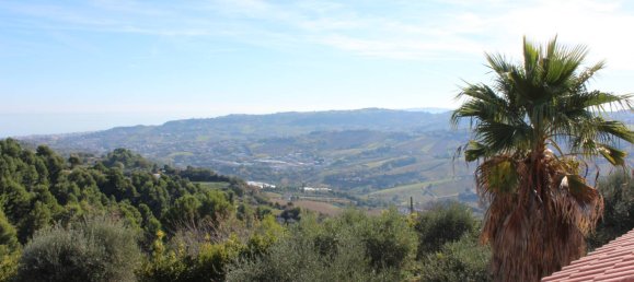 3 bedrooms House in Grottammare, Italy No. 127602 17