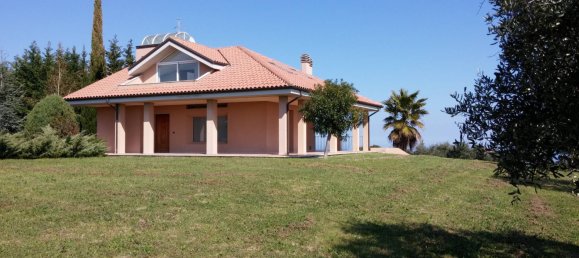 3 bedrooms House in Grottammare, Italy No. 127602 3