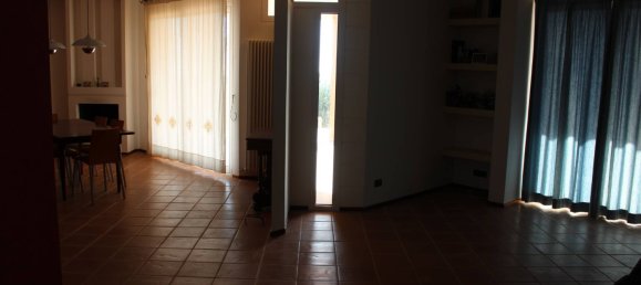 3 bedrooms House in Grottammare, Italy No. 127602 37