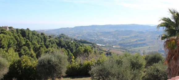 3 bedrooms House in Grottammare, Italy No. 127602 18