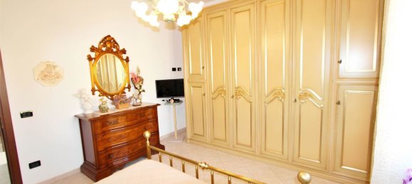 4 rooms Apartment in Fiorano Modenese, Italy No. 119148 12