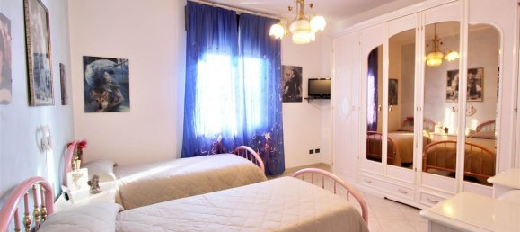 4 rooms Apartment in Fiorano Modenese, Italy No. 119148 17