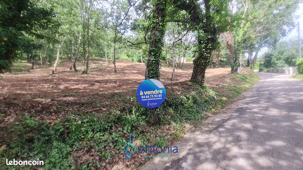 Terreno en Pougnadoresse, France No. 100032